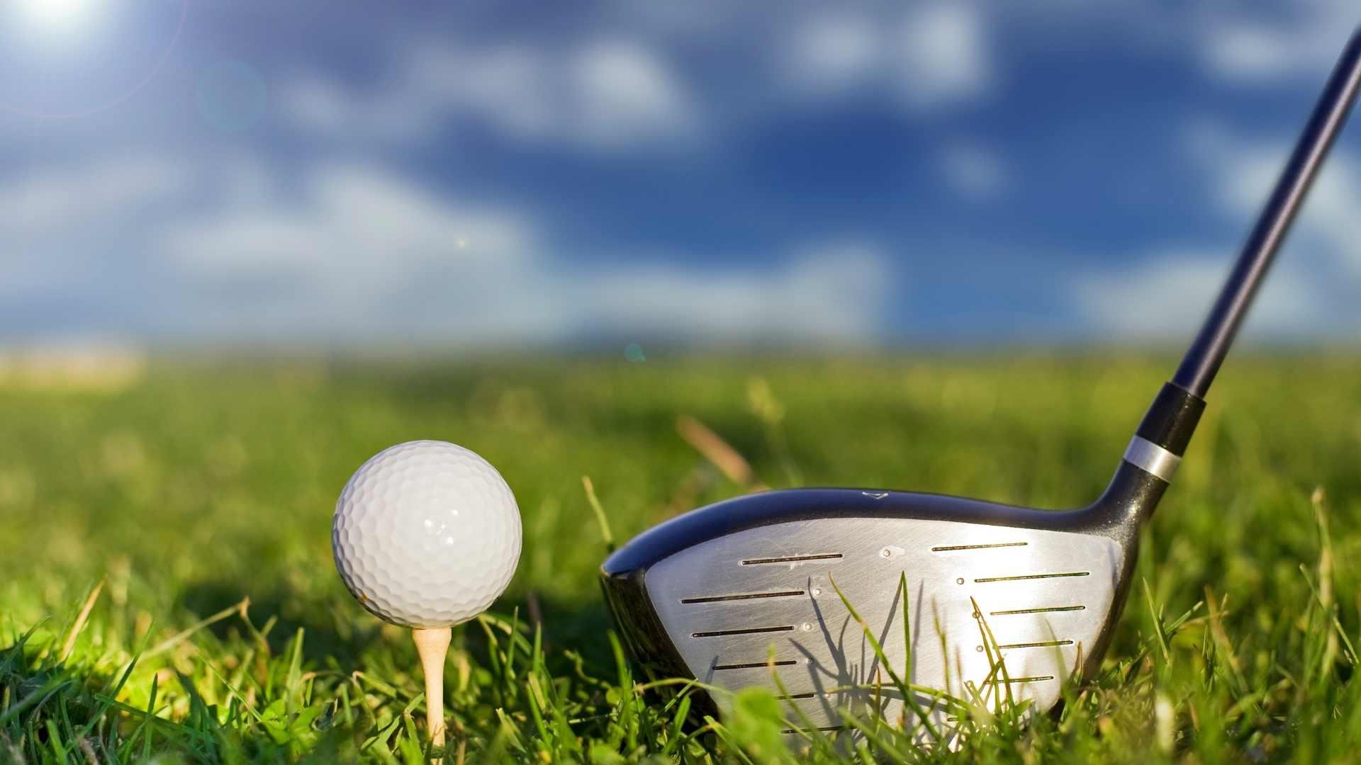 Vous consultez actuellement Golf pour débutants : les gestes essentiels à maîtriser dès le départ